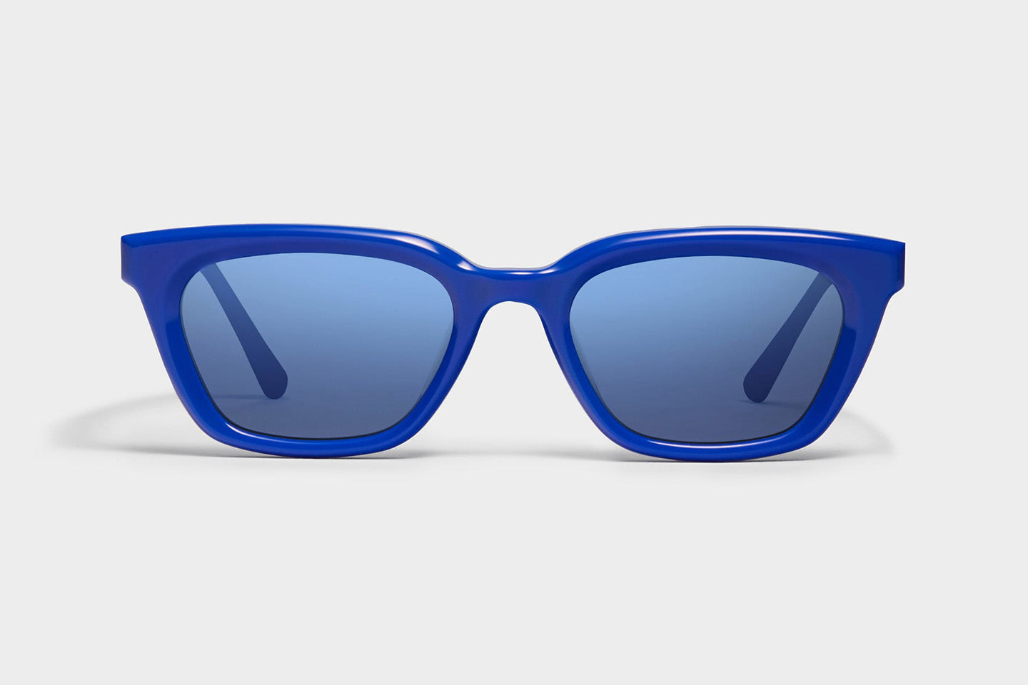 Gentle Monster sunglasses | One Point Seven Four - ONEPOINTSEVENFOUR