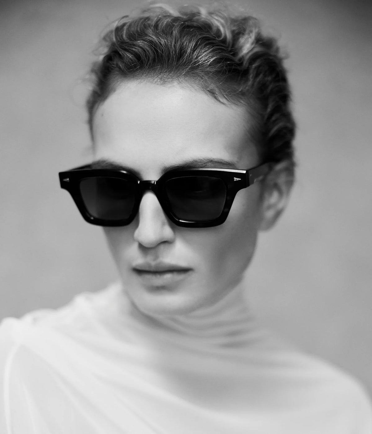 Limited Edition: Boétie / Ashmilk + Ash Grey lenses