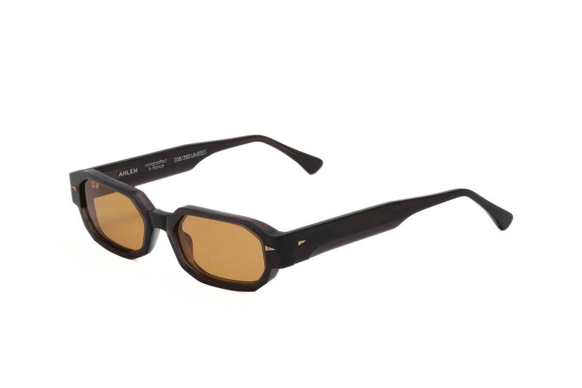 Limited Edition: Jules Sun / Darklight