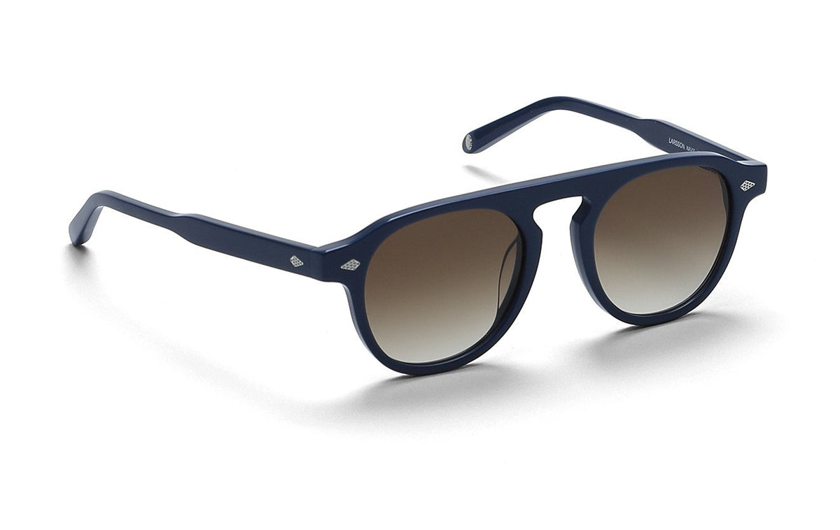Larsson / Navy